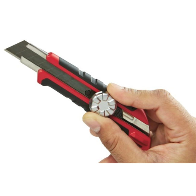 Vendita online Coltellino con lama 18 mm. a settori 